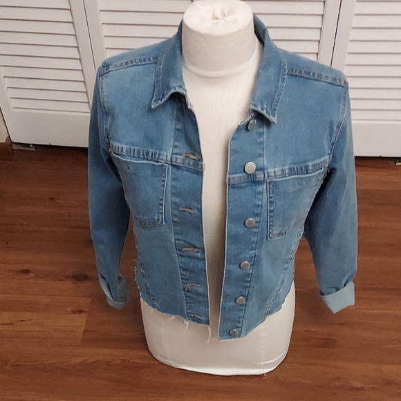 INDUSTRY Jackets & Blazers - Cropped Denim Jacket